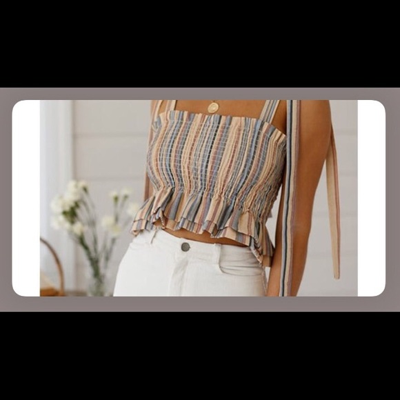 🌸LAST Striped Shoulder Tie Strap Crop Top - Picture 6 of 7